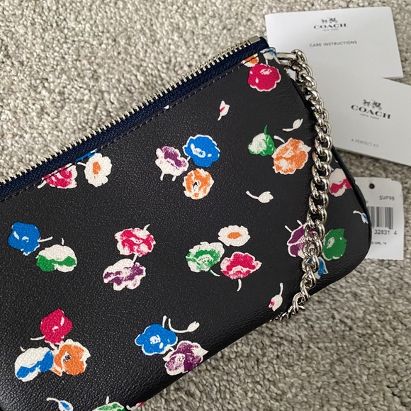 Like New Coach Wildflower Wristlet - Picture 7 of 10